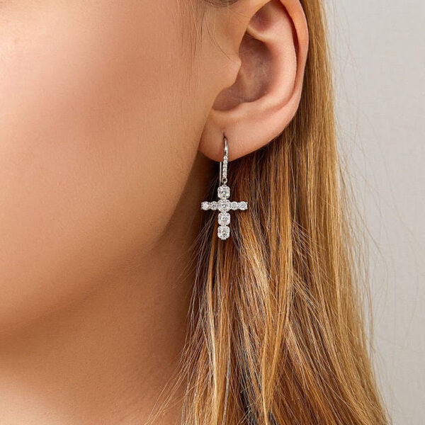 Floating Lab Grown Diamond Asscher And Round Shape Cross Earrings - Image 4